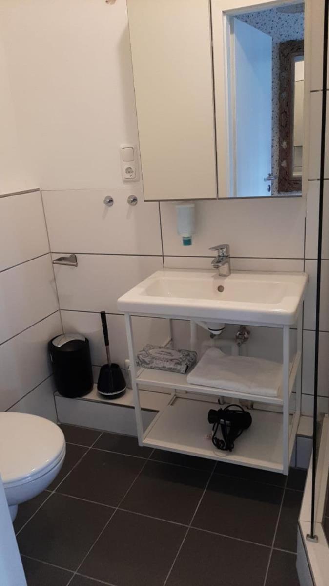 Ferienwohnung Stubenglueck 54, Zentrale Lage Im Schoenen Sasel Hambourg Extérieur photo